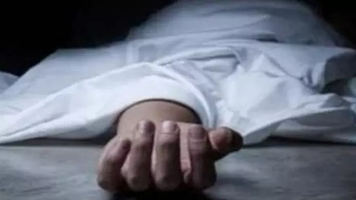MP: गोधरा कांड के दौरान साबरमती एक्सप्रेस के रिटायर्ड लोको पायलट की रतलाम में मौत MP: गोधरा कांड के दौरान साबरमती एक्सप्रेस के रिटायर्ड लोको पायलट की रतलाम में मौत