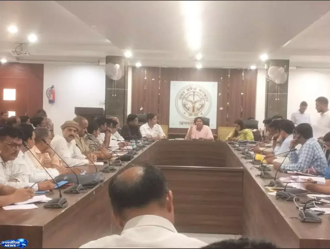 Kanwar यात्रा से पहले सीडीओ ने दिए कड़े निर्देश Kanwar यात्रा से पहले सीडीओ ने दिए कड़े निर्देश