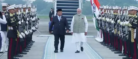 भारत ने इंडोनेशिया के साथ ब्रह्मोस मिसाइल की आपूर्ति के लिए किया करार, घरेलू डिफेंस इंडस्ट्री को मिलेगा बढ़ावा भारत ने इंडोनेशिया के साथ ब्रह्मोस मिसाइल की आपूर्ति के लिए किया करार, घरेलू डिफेंस इंडस्ट्री को मिलेगा बढ़ावा