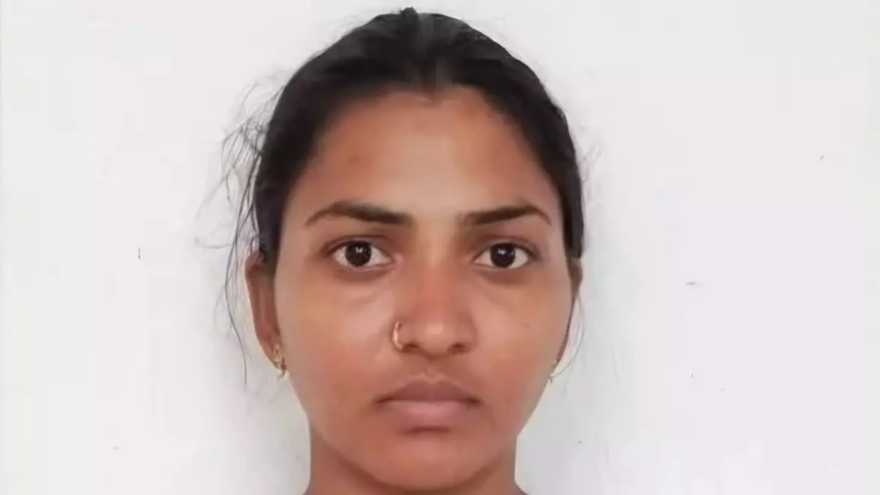 Telangana : छत से फेंकने में फेल होने पर पत्नी ने की पति की इंजेक्शन देकर हत्या Telangana : छत से फेंकने में फेल होने पर पत्नी ने की पति की इंजेक्शन देकर हत्या