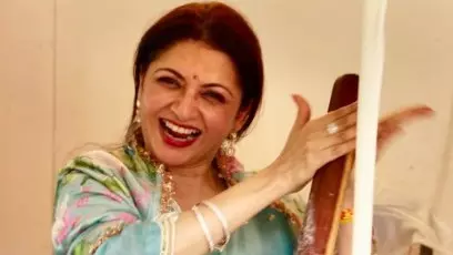 Bhagyashree का ट्रोल्स पर फूटा गुस्सा, स्थानीय भोजन का किया पुरजोर समर्थन Bhagyashree का ट्रोल्स पर फूटा गुस्सा, स्थानीय भोजन का किया पुरजोर समर्थन