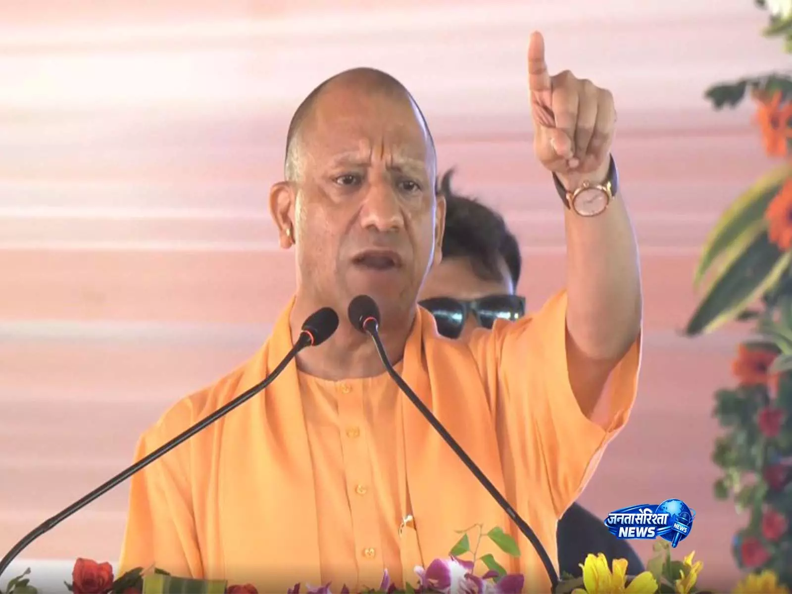 वक्फ अनियमितताओं पर CM योगी का SP-कांग्रेस पर हमला वक्फ अनियमितताओं पर CM योगी का SP-कांग्रेस पर हमला