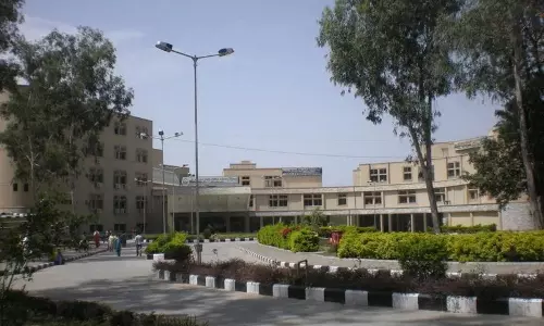 टांडा मेडिकल कॉलेज के टीचर्स ने सिलेक्टिव बहाली पर नाराजगी जताई