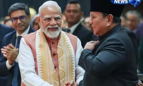 इंडोनेशिया में PM मोदी का भव्य स्वागत, प्रबोवो का बड़ा बयान इंडोनेशिया में PM मोदी का भव्य स्वागत, प्रबोवो का बड़ा बयान
