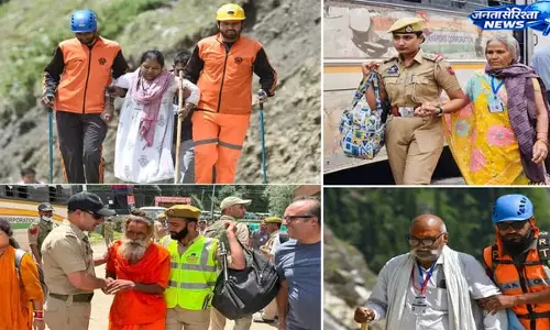 अमरनाथ यात्रा में बुजुर्गों का जज्बा, आस्था के आगे उम्र बेअसर अमरनाथ यात्रा में बुजुर्गों का जज्बा, आस्था के आगे उम्र बेअसर