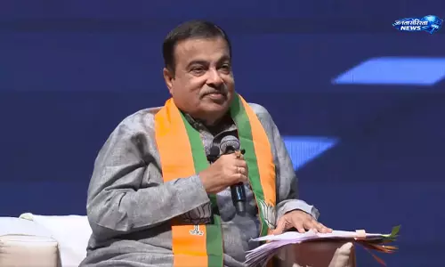 E20 पेट्रोल नीति पर नितिन गडकरी का बचाव, बोले- वाहन नुकसान का सबूत दें आलोचक