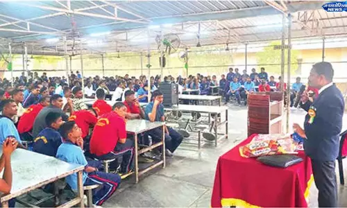 NCC कैडेट्स को साइबर सुरक्षा और नशा मुक्ति का संदेश NCC कैडेट्स को साइबर सुरक्षा और नशा मुक्ति का संदेश