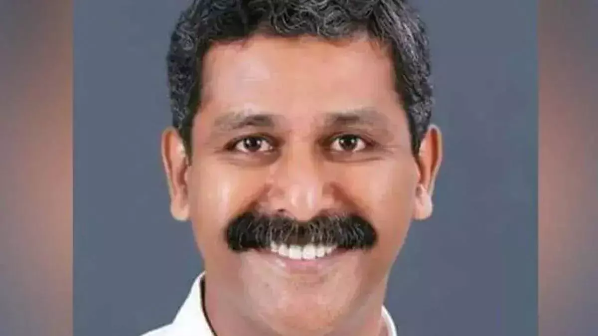 Kerala: रंजीत श्रीनिवासन मर्डर केस में 10वें आरोपी को हाईकोर्ट ने जमानत दी Kerala: रंजीत श्रीनिवासन मर्डर केस में 10वें आरोपी को हाईकोर्ट ने जमानत दी
