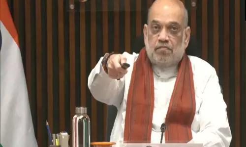 अमित शाह ने भारी बारिश के बीच महाराष्ट्र, गुजरात और जम्मू-कश्मीर के CM को केंद्र की मदद का भरोसा दिया