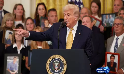 शायद उन पर फिर से कड़ा प्रहार होगा: Trump ने बुधवार को ईरान पर और हमले की धमकी दी शायद उन पर फिर से कड़ा प्रहार होगा: Trump ने बुधवार को ईरान पर और हमले की धमकी दी
