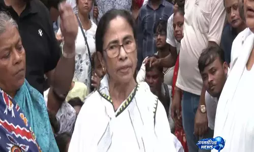 Mamata का पुलिस पर हमला, कानून व्यवस्था पर उठाए सवाल Mamata का पुलिस पर हमला, कानून व्यवस्था पर उठाए सवाल