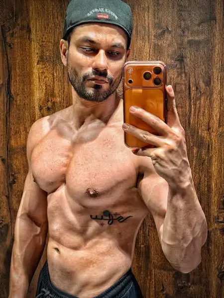 सलमान खान से तुलना पर कुनाल खेमू बोले, मैं किसी की नकल करने की कोशिश नहीं कर रहा सलमान खान से तुलना पर कुनाल खेमू बोले, मैं किसी की नकल करने की कोशिश नहीं कर रहा
