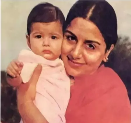 मेरा दिल, मेरी सब कुछ..., मां नीतू कपूर के जन्मदिन पर रिद्धिमा का प्यार भरा पोस्ट मेरा दिल, मेरी सब कुछ..., मां नीतू कपूर के जन्मदिन पर रिद्धिमा का प्यार भरा पोस्ट