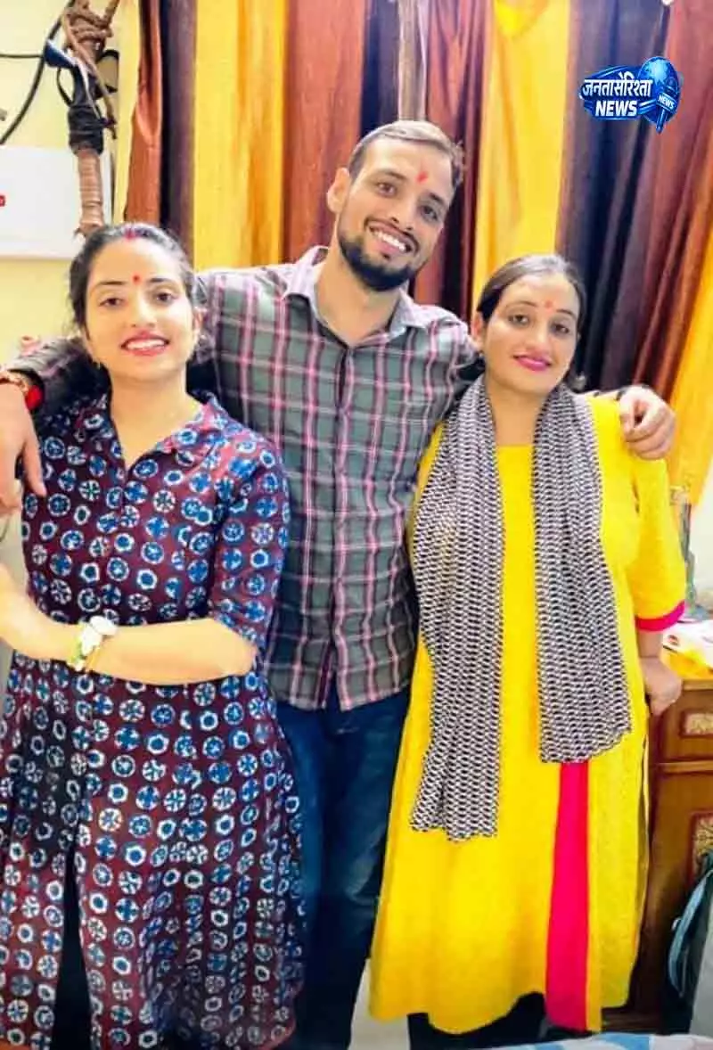 Kangra हादसे में कमांडो की मौत, बहन ने लगाई गुहार Kangra हादसे में कमांडो की मौत, बहन ने लगाई गुहार