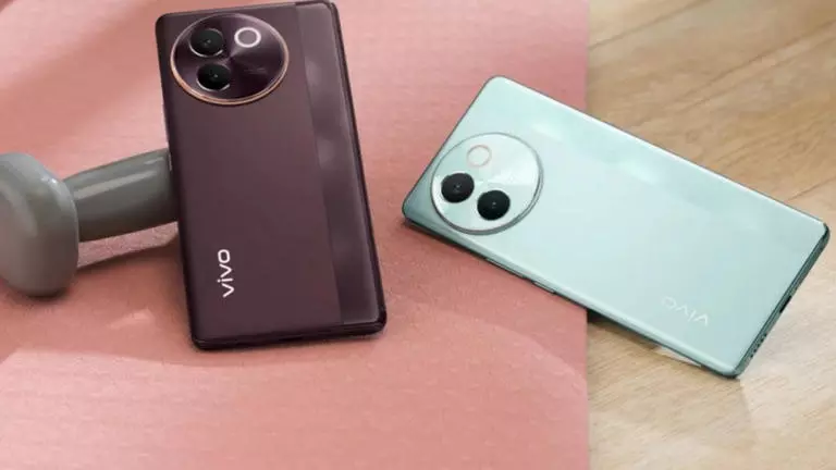 Vivo-iQOO यूजर्स सावधान: इन हैंडसेट्स के लिए बंद हुआ एंड्रॉयड 17 का सपोर्ट Vivo-iQOO यूजर्स सावधान: इन हैंडसेट्स के लिए बंद हुआ एंड्रॉयड 17 का सपोर्ट