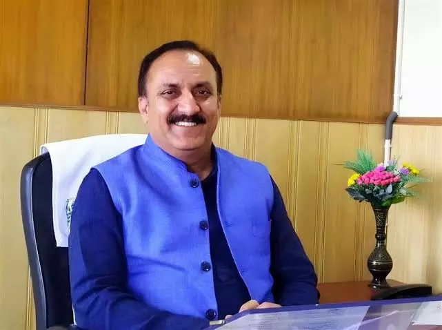 Nahan: मानसून से पहले सड़क मरम्मत की मांग, बलदेव तोमर का सरकार पर निशाना Nahan: मानसून से पहले सड़क मरम्मत की मांग, बलदेव तोमर का सरकार पर निशाना