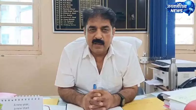 किसान 31 जुलाई से पहले करवाएं मक्की और धान की फसल का बीमा किसान 31 जुलाई से पहले करवाएं मक्की और धान की फसल का बीमा