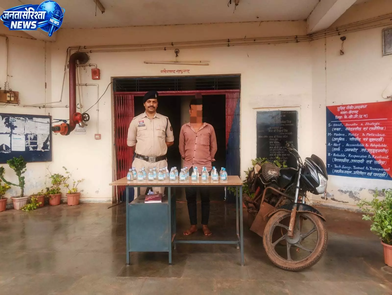 CG: पुलिस की अवैध शराब पर बड़ी कार्रवाई, 2 आरोपी गिरफ्तार