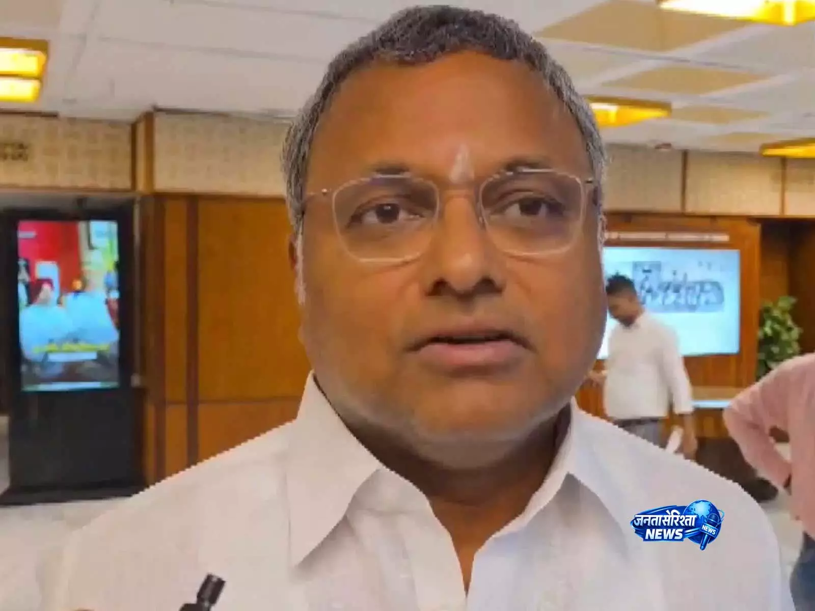 चढ़ावा मामले में Karti बोले- व्यवस्था में हो अधिक पारदर्शिता चढ़ावा मामले में Karti बोले- व्यवस्था में हो अधिक पारदर्शिता