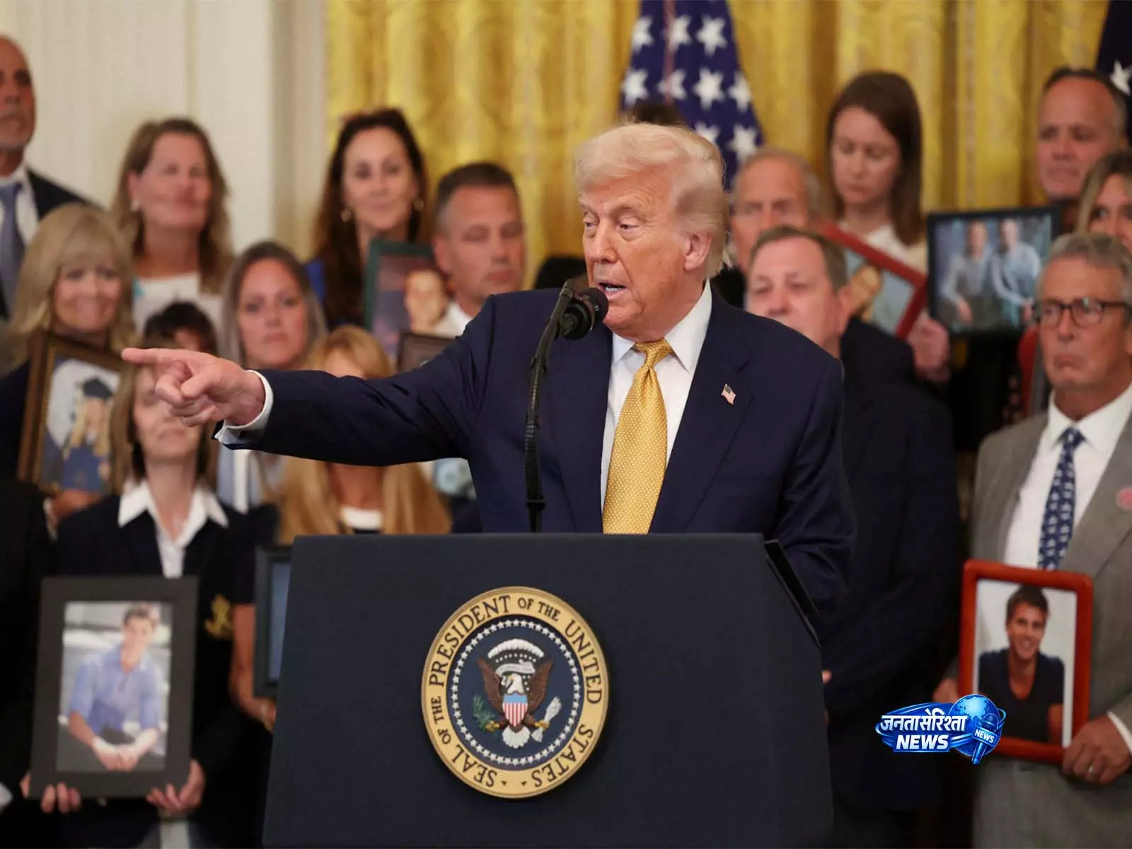 शायद उन पर फिर से कड़ा प्रहार होगा: Trump ने बुधवार को ईरान पर और हमले की धमकी दी शायद उन पर फिर से कड़ा प्रहार होगा: Trump ने बुधवार को ईरान पर और हमले की धमकी दी