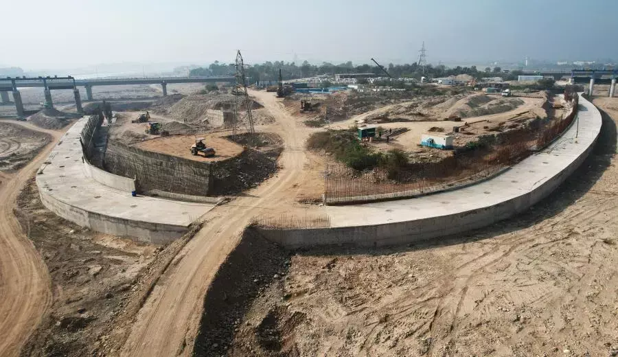 Jammu: तवी रिवर फ्रंट पर सफाई व्यवस्था बरकरार, सुविधाओं पर विशेष ध्यान