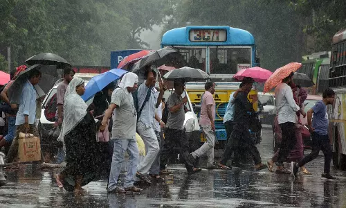 मौसम अपडेट: जून में सूखा, अब जुलाई में पूर्वी और पूर्वोत्तर भारत में बरसेंगे बादल मौसम अपडेट: जून में सूखा, अब जुलाई में पूर्वी और पूर्वोत्तर भारत में बरसेंगे बादल