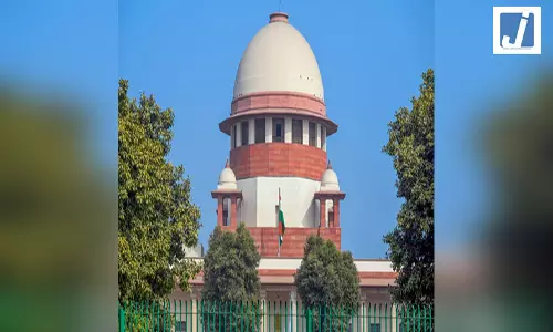सुप्रीम कोर्ट ने अवैध निर्माण और नगर निकायों की कथित मिलीभगत पर जताई कड़ी नाराजगी
