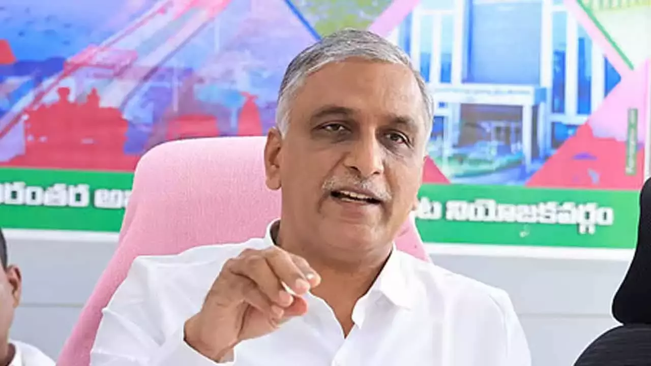 Telangana: रेवंत को हरीश राव की 90 दिन की सिंचाई चुनौती Telangana: रेवंत को हरीश राव की 90 दिन की सिंचाई चुनौती