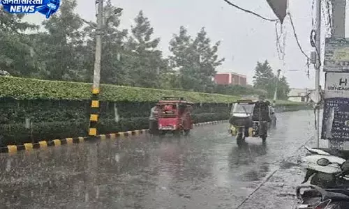 मानसून का जोर, 48 घंटे भारी बारिश का अलर्ट, IMD ने जारी की चेतावनी मानसून का जोर, 48 घंटे भारी बारिश का अलर्ट, IMD ने जारी की चेतावनी
