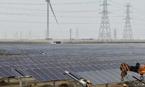 रिन्यूएबल एनर्जी में गुजरात नंबर-1, 50 GW पार क्षमता रिन्यूएबल एनर्जी में गुजरात नंबर-1, 50 GW पार क्षमता