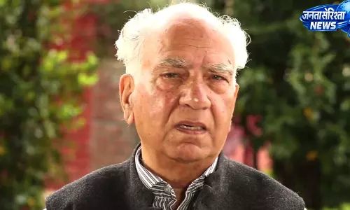 पूर्व मुख्यमंत्री एवं पूर्व केंद्रीय मंत्री शांता कुमार बोले पूर्व मुख्यमंत्री एवं पूर्व केंद्रीय मंत्री शांता कुमार बोले