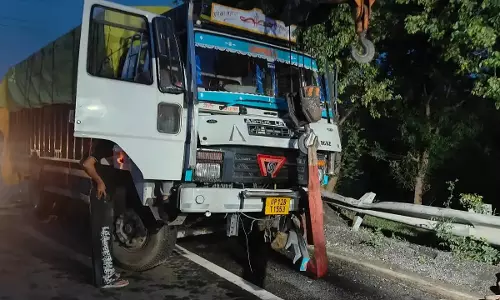 Nuh: सड़क दुर्घटना में कांस्टेबल की मौत, एएसआई का इलाज जारी Nuh: सड़क दुर्घटना में कांस्टेबल की मौत, एएसआई का इलाज जारी