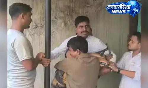 सरायकेला में फर्जी JSSC अधिकारी का खुलासा सरायकेला में फर्जी JSSC अधिकारी का खुलासा