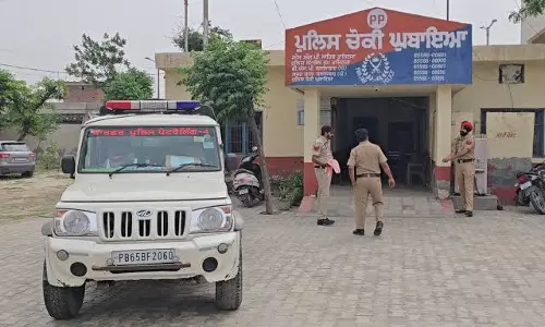 Chandigarh: नशा तस्करी मामले में थाने का मुंशी गिरफ्तार, चौकी प्रभारी व मुंशी निलंबित