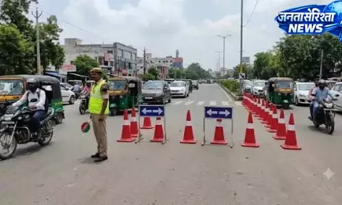 चंडीगढ़ के कई मार्गों पर डायवर्जन, वैकल्पिक रास्ते अपनाएं चंडीगढ़ के कई मार्गों पर डायवर्जन, वैकल्पिक रास्ते अपनाएं