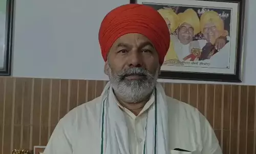 Police कार्रवाई पर राकेश टिकैत का हमला, बोले- बातचीत से सुलझाएं आंदोलन Police कार्रवाई पर राकेश टिकैत का हमला, बोले- बातचीत से सुलझाएं आंदोलन