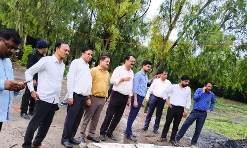 Greater  नोएडा में बारिश का असर, अफसरों ने संभाला मोर्चा जलभराव वाले इलाकों में राहत कार्य