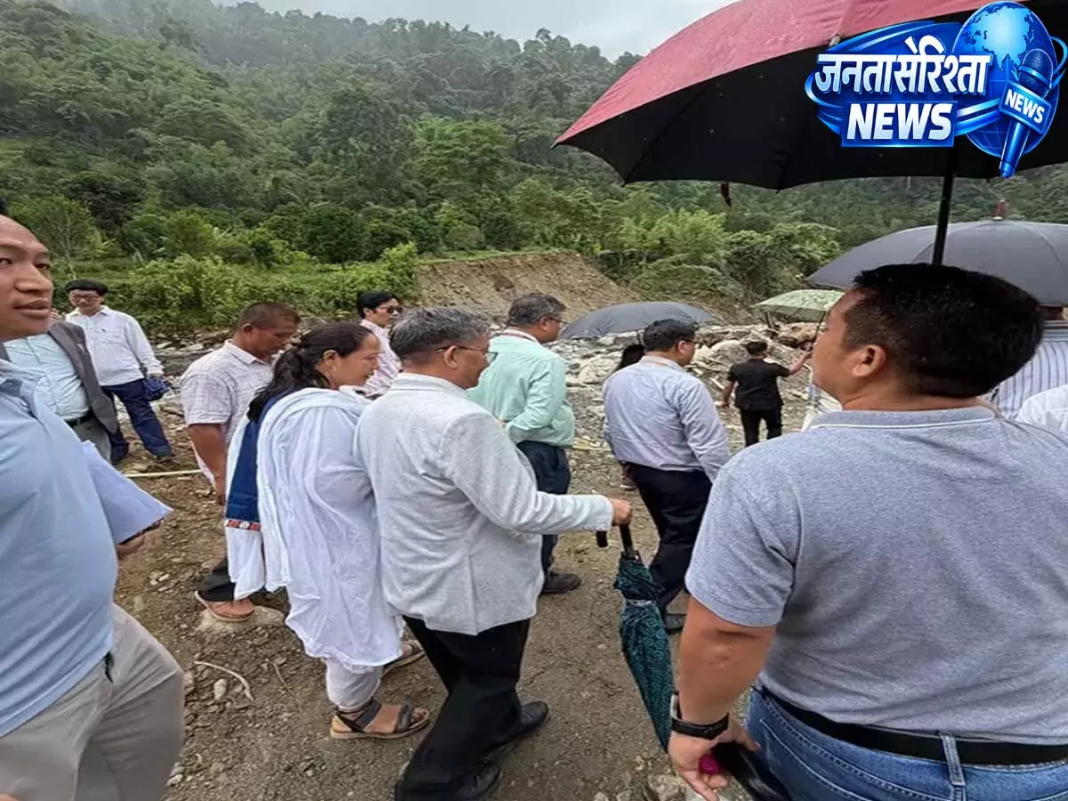 Itanagar में राहत कार्यों को मिलेगी रफ्तार, केंद्रीय टीम ने केई पन्योर का किया दौरा Itanagar में राहत कार्यों को मिलेगी रफ्तार, केंद्रीय टीम ने केई पन्योर का किया दौरा