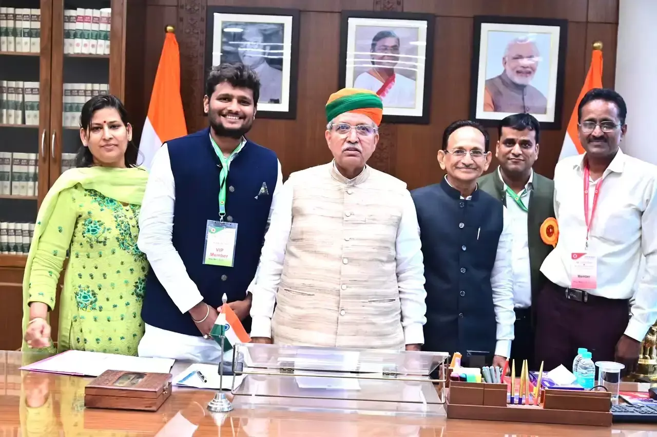 Bikaner: अंतरराष्ट्रीय वैश्य महासम्मेलन की पहल पर केंद्रीय मंत्री ने जताई खुशी Bikaner: अंतरराष्ट्रीय वैश्य महासम्मेलन की पहल पर केंद्रीय मंत्री ने जताई खुशी
