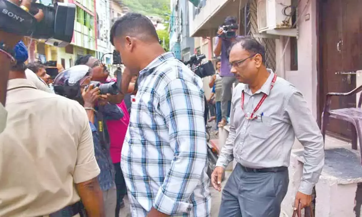 NIA ने विजयवाड़ा में ताजा छापेमारी की NIA ने विजयवाड़ा में ताजा छापेमारी की