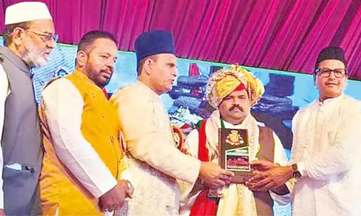 Andhra: अता निज़ाम बाबा को मिला लंगर सेवा पुरस्कार Andhra: अता निज़ाम बाबा को मिला लंगर सेवा पुरस्कार