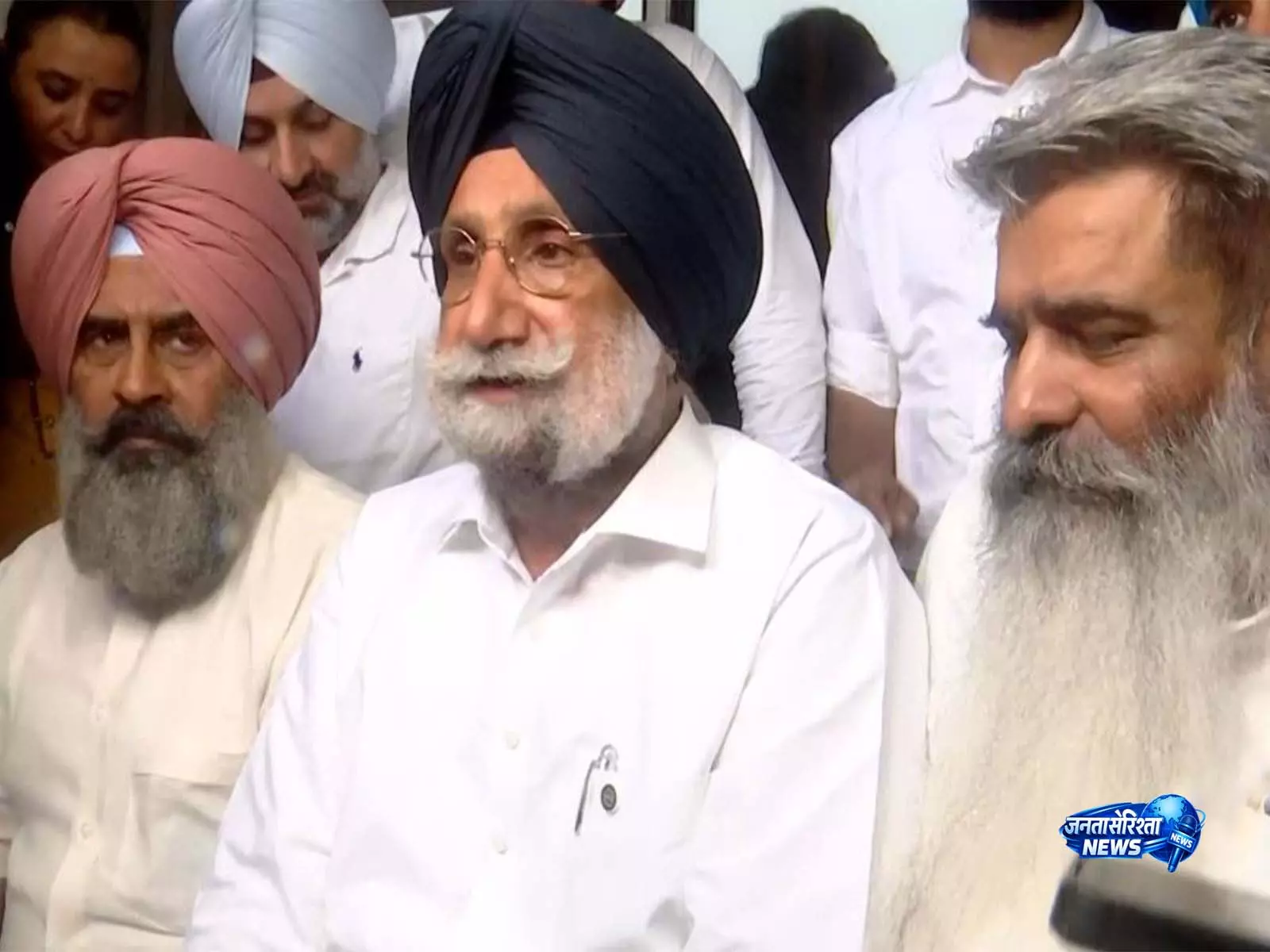 Punjab Congress में कलह की अटकलों के बीच एकजुटता का दावा Punjab Congress में कलह की अटकलों के बीच एकजुटता का दावा