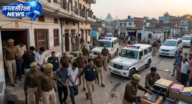 आगरा में बड़ा साइबर क्रैकडाउन, 60 ठग गिरफ्तार आगरा में बड़ा साइबर क्रैकडाउन, 60 ठग गिरफ्तार