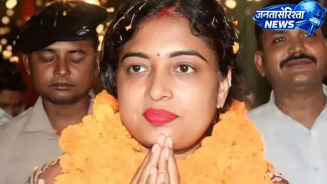 RJD प्रत्याशी की संपत्ति का खुलासा, हलफनामे पर नजर RJD प्रत्याशी की संपत्ति का खुलासा, हलफनामे पर नजर