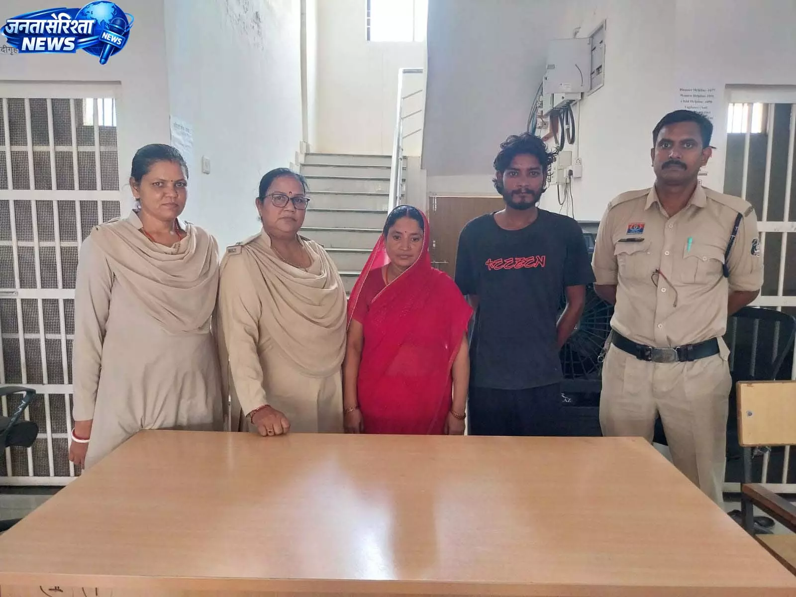 दहेज प्रताड़ना मामले में दुर्ग पुलिस की कार्रवाई, वैशाली नगर से दो आरोपी गिरफ्तार दहेज प्रताड़ना मामले में दुर्ग पुलिस की कार्रवाई, वैशाली नगर से दो आरोपी गिरफ्तार