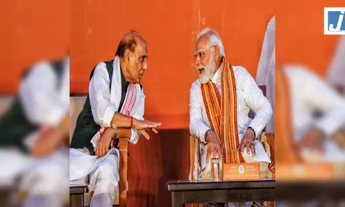 मजबूत और सुरक्षित भारत बनाने में अहम भूमिका निभा रहे राजनाथ, जन्मदिन पर पीएम मोदी समेत कई नेताओं ने दी शुभकामनाएं मजबूत और सुरक्षित भारत बनाने में अहम भूमिका निभा रहे राजनाथ, जन्मदिन पर पीएम मोदी समेत कई नेताओं ने दी शुभकामनाएं