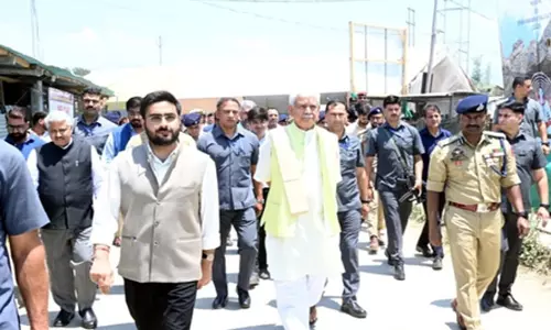Srinagar: अमरनाथ यात्रा व्यवस्थाओं का उपराज्यपाल ने किया निरीक्षण
