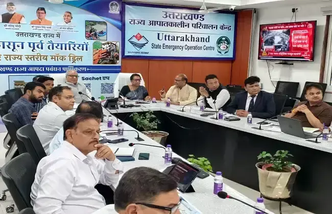 Dehradun: ज्योतिर्मठ में पुनर्निर्माण परियोजनाओं को जल्द पूरा करने के निर्देश Dehradun: ज्योतिर्मठ में पुनर्निर्माण परियोजनाओं को जल्द पूरा करने के निर्देश