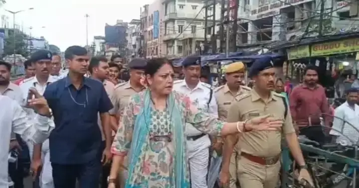 West Burdwan: आसनसोल में अतिक्रमण हटाकर सुधारी जाएगी यातायात व्यवस्था West Burdwan: आसनसोल में अतिक्रमण हटाकर सुधारी जाएगी यातायात व्यवस्था