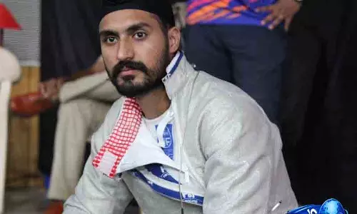 Gurdaspur फेंसिंग स्टार वरिंदर सिंह जोहल ने युवाओं को दी सीख Gurdaspur फेंसिंग स्टार वरिंदर सिंह जोहल ने युवाओं को दी सीख